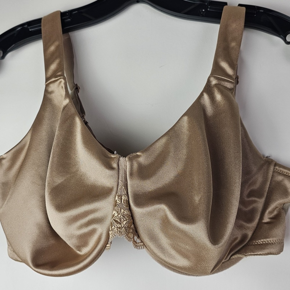 Soma Sensuous Sides Minimizer Bra Size 38DDD Beige Nude Satin Minimalist
